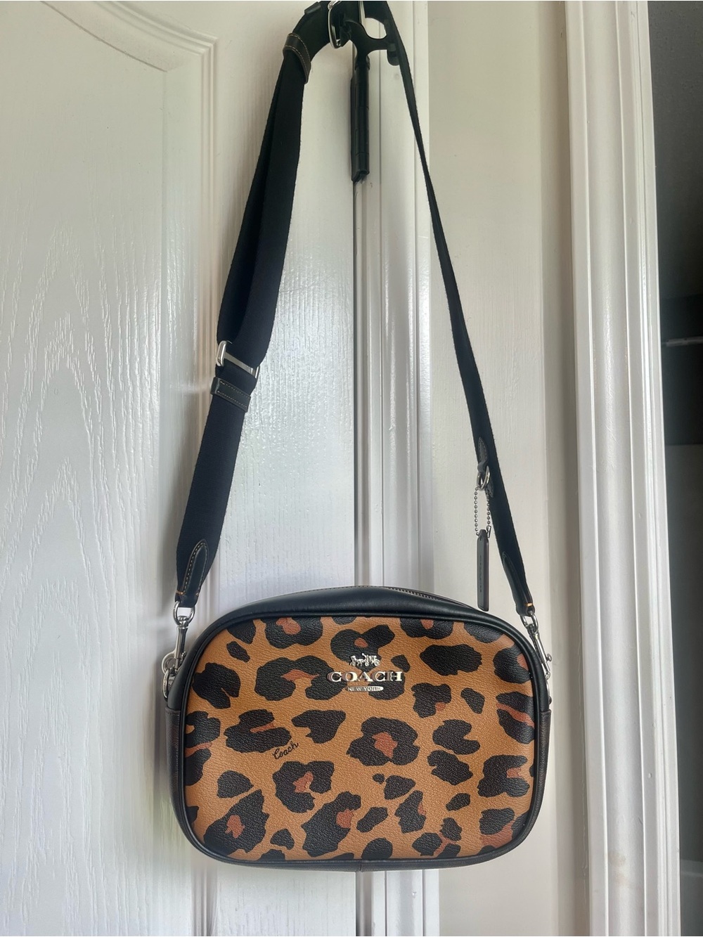 COACH JAMIE CAMERA LEOPARD BAG